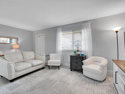 646 Flanders N, Delray Beach, FL 33484