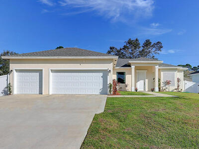 2513 SW Calder Street, Port Saint Lucie, FL 34953