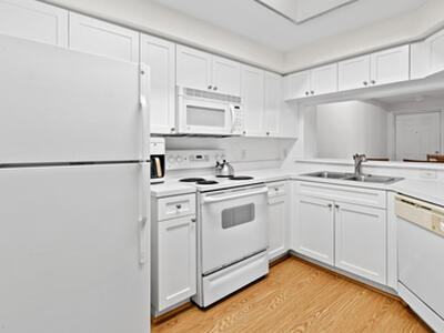 2727 Anzio Court, Palm Beach Gardens, FL 33410