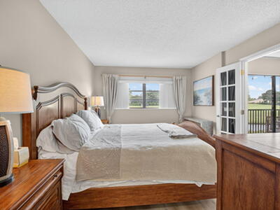 451 Greensward Lane, Delray Beach, FL 33445