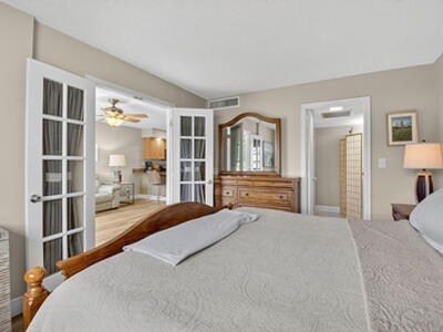 451 Greensward Lane, Delray Beach, FL 33445