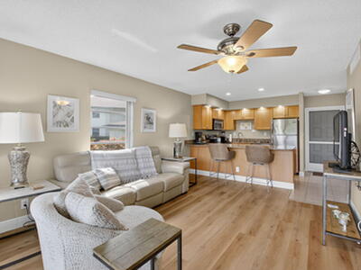 451 Greensward Lane, Delray Beach, FL 33445