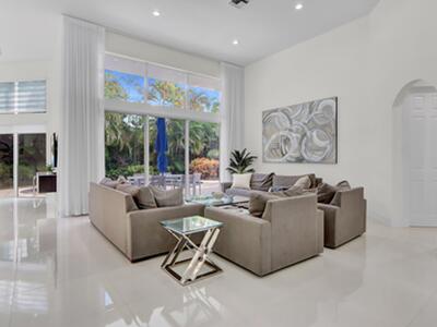 6564 Somerset Circle, Boca Raton, FL 33496