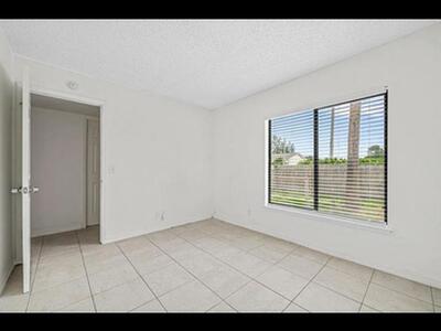 9227 Green Meadows Way, Palm Beach Gardens, FL 33418