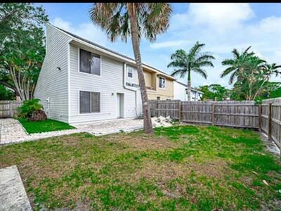 9227 Green Meadows Way, Palm Beach Gardens, FL 33418