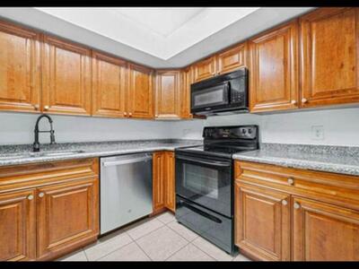 9227 Green Meadows Way, Palm Beach Gardens, FL 33418