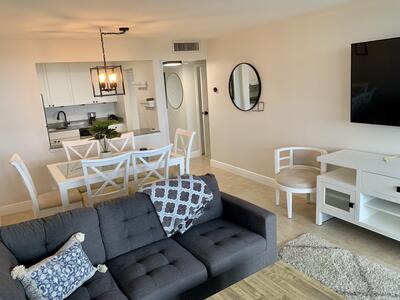 1830 Embassy Drive, West Palm Beach, FL 33401