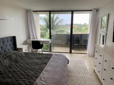 1830 Embassy Drive, West Palm Beach, FL 33401