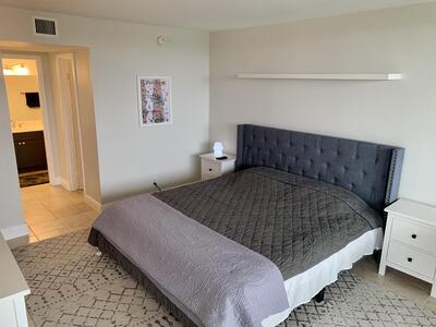 1830 Embassy Drive, West Palm Beach, FL 33401