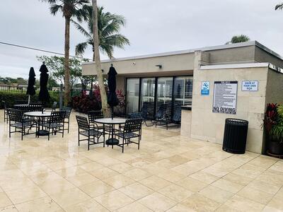 1830 Embassy Drive, West Palm Beach, FL 33401