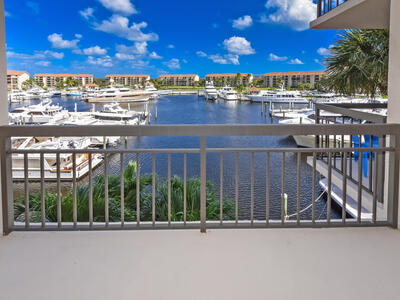 2401 Marina Isle Way, Jupiter, FL 33477