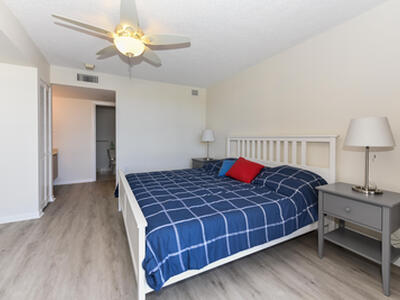 2401 Marina Isle Way, Jupiter, FL 33477