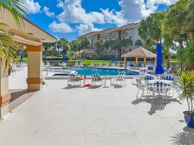 2401 Marina Isle Way, Jupiter, FL 33477