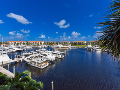 2401 Marina Isle Way, Jupiter, FL 33477