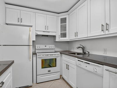 177 Fanshaw E, Boca Raton, FL 33434