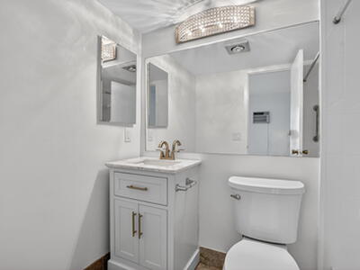 177 Fanshaw E, Boca Raton, FL 33434