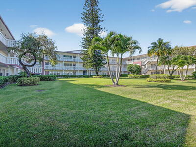 177 Fanshaw E, Boca Raton, FL 33434