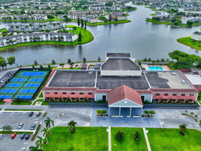 177 Fanshaw E, Boca Raton, FL 33434