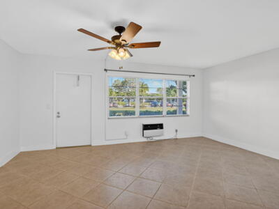 177 Fanshaw E, Boca Raton, FL 33434
