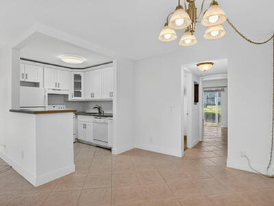 177 Fanshaw E, Boca Raton, FL 33434