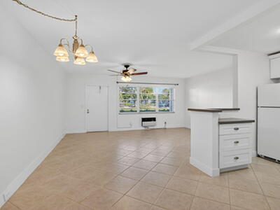 177 Fanshaw E, Boca Raton, FL 33434