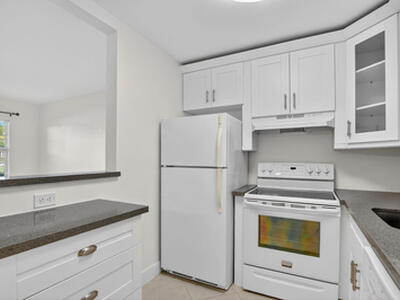 177 Fanshaw E, Boca Raton, FL 33434