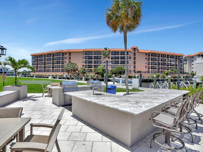 2871 N Ocean Boulevard, Boca Raton, FL 33431