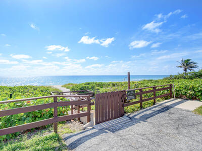 2871 N Ocean Boulevard, Boca Raton, FL 33431