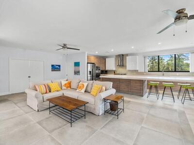 122 Andrews Avenue, Delray Beach, FL 33483