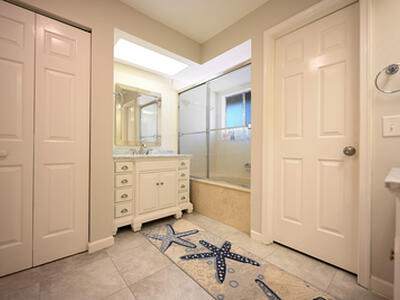 5740 Coach House Circle, Boca Raton, FL 33486