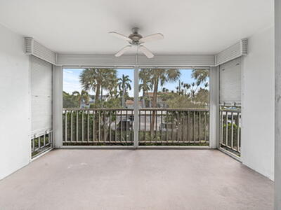 920 Dogwood Drive, Delray Beach, FL 33483