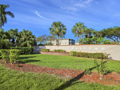 2770 S Garden Drive S, Lake Worth, FL 33461