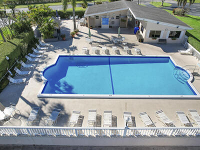 2770 S Garden Drive S, Lake Worth, FL 33461