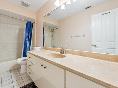 1255 SE Naples Lane, Port Saint Lucie, FL 34983