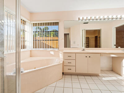 1255 SE Naples Lane, Port Saint Lucie, FL 34983