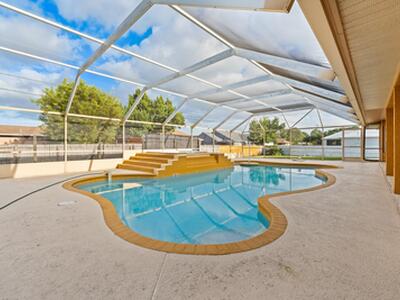 1255 SE Naples Lane, Port Saint Lucie, FL 34983