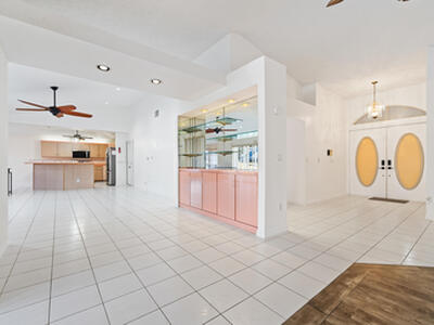 1255 SE Naples Lane, Port Saint Lucie, FL 34983