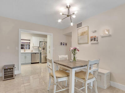 10693 N Military Trail, Palm Beach Gardens, FL 33410