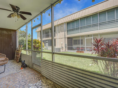 10693 N Military Trail, Palm Beach Gardens, FL 33410