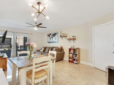 10693 N Military Trail, Palm Beach Gardens, FL 33410