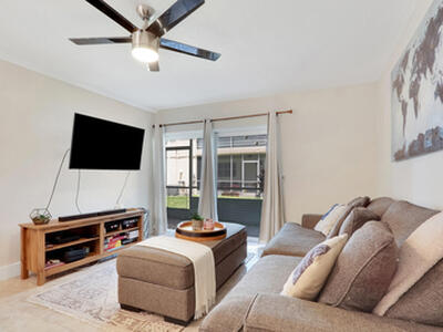 10693 N Military Trail, Palm Beach Gardens, FL 33410