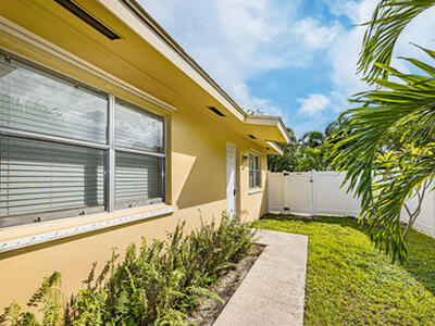 260 NE 13th Street N, Delray Beach, FL 33444