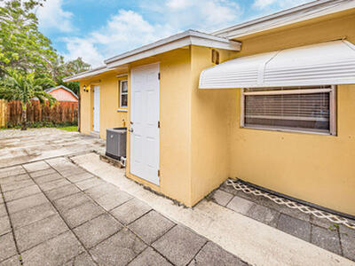 260 NE 13th Street N, Delray Beach, FL 33444