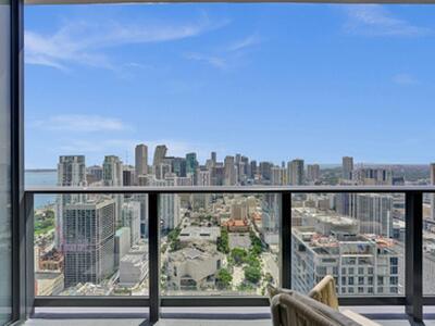 159 NE 6th Street, Miami, FL 33132