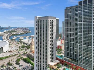 159 NE 6th Street, Miami, FL 33132