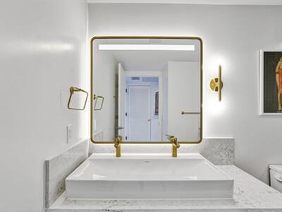 159 NE 6th Street, Miami, FL 33132