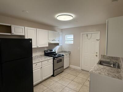 2830 Avenue S, Riviera Beach, FL 33404