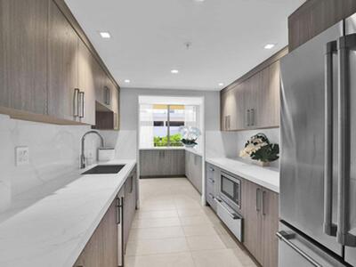 859 Jeffery Street SE, Boca Raton, FL 33487