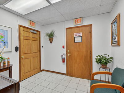 Lake Worth, FL 33460