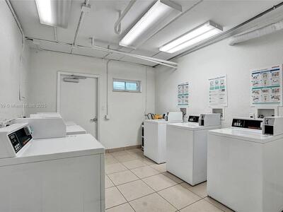 924 SE 2nd Street, Fort Lauderdale, FL 33301